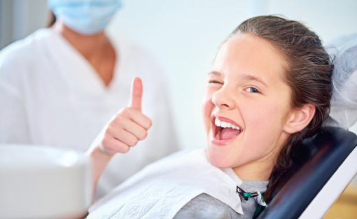 Giovanni Arenas Clínica Dental - Visita Odontólogo